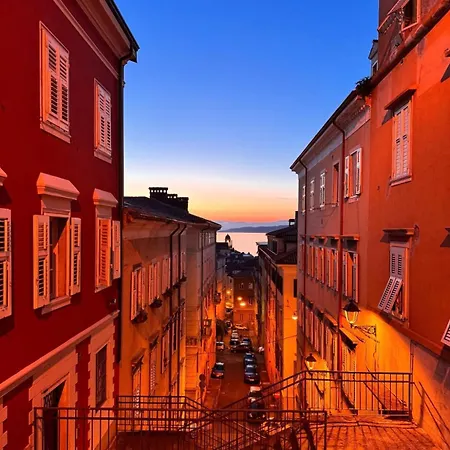 Vicino Al Centro Trieszt